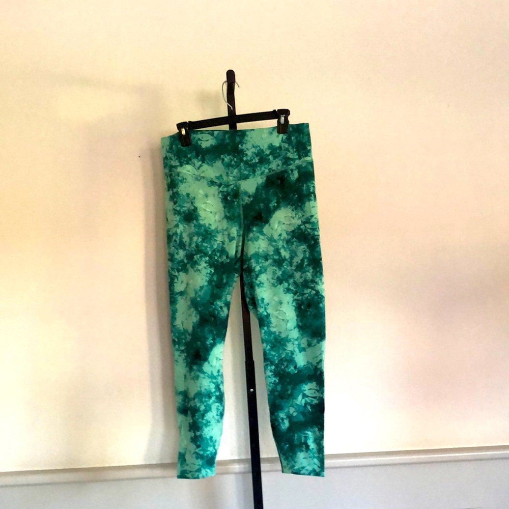 X-Large Old Navy Active Powerchill leggings